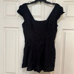 Kimchi Blue Nori Cap Sleeves Black Romper Short Jumpsuit Summer Beach Size‎ 6